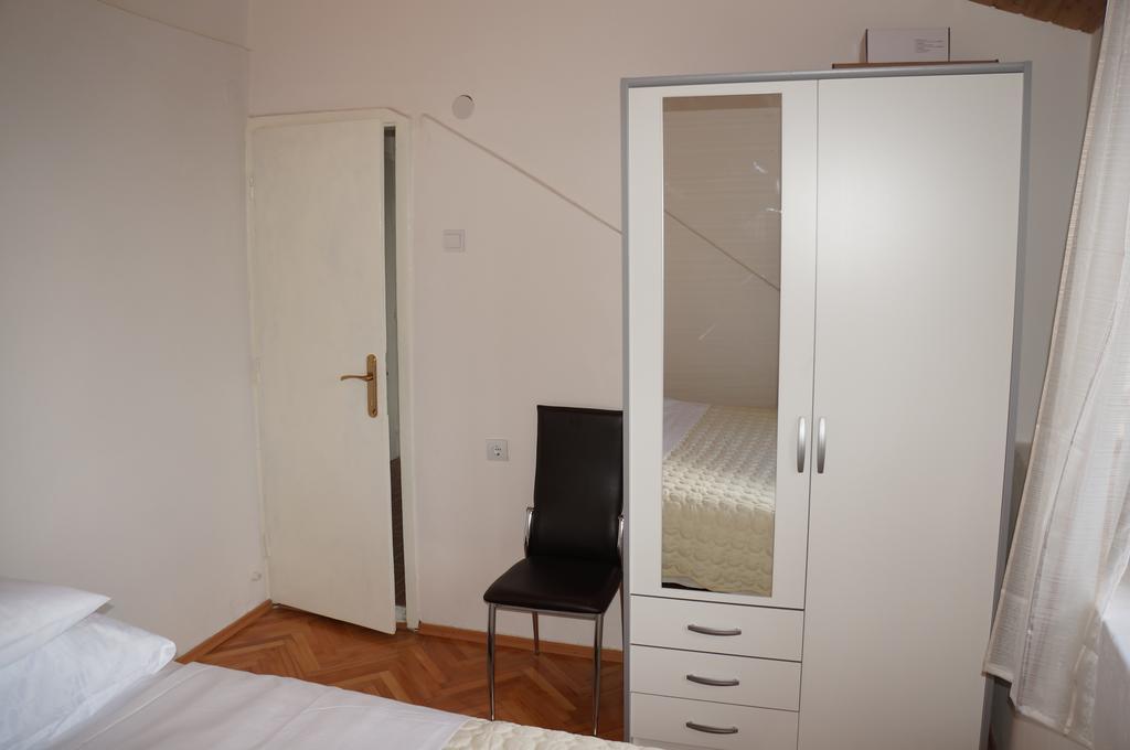 Apartment Varos سبليت الغرفة الصورة